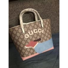 Gucci Shopping Bags